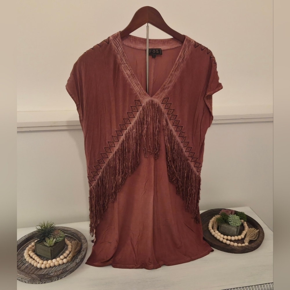 POL Burgundy Asymmetrical Cap Sleeve Blouse W/Fringe Embellishments & Side Slit